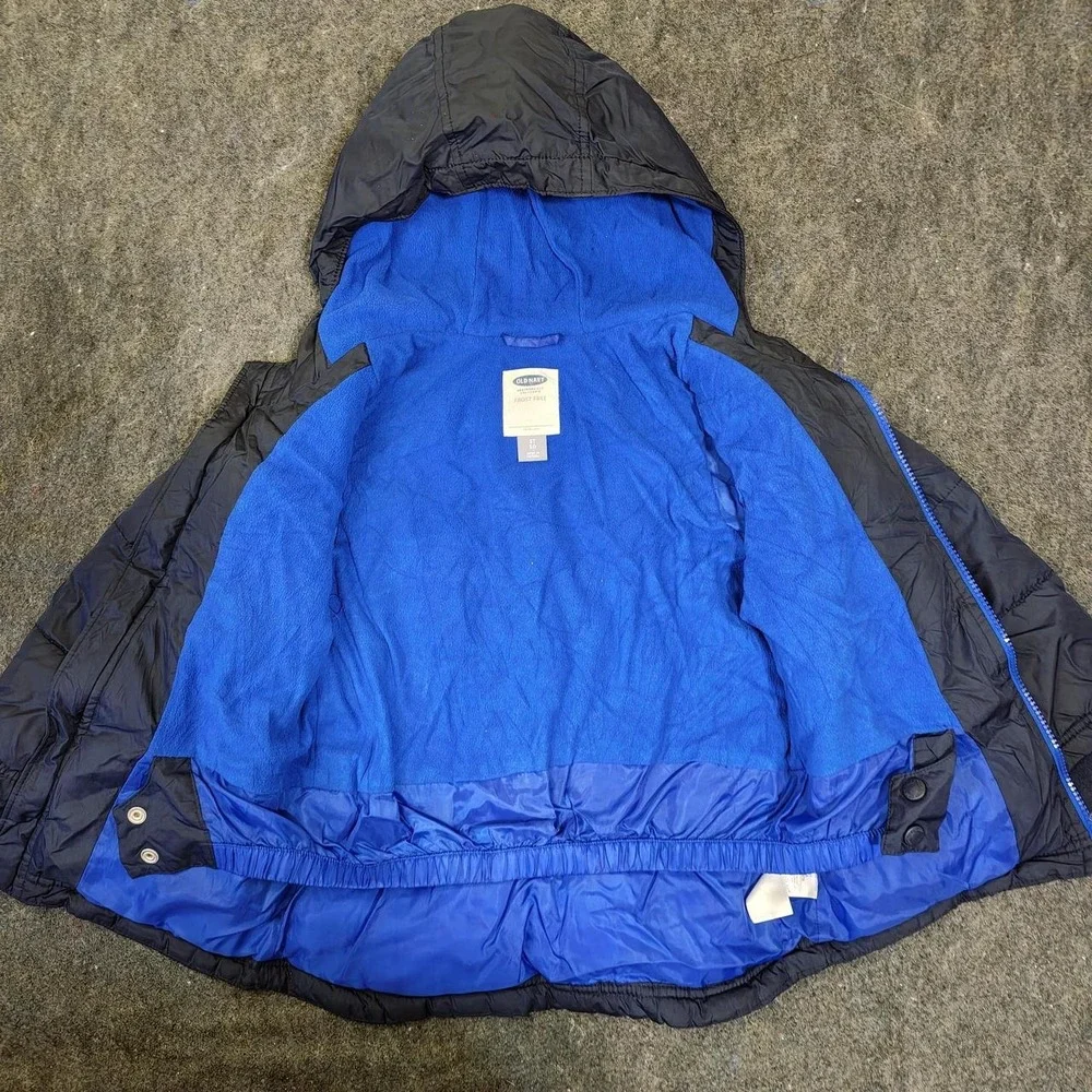 Old Navy Frost Free Black Puffer Jacket Blue Lining Hooded Coat Boys 5T